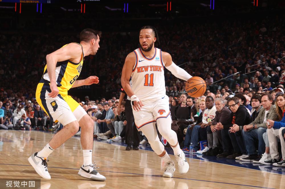 战青岛男篮 战青岛男篮