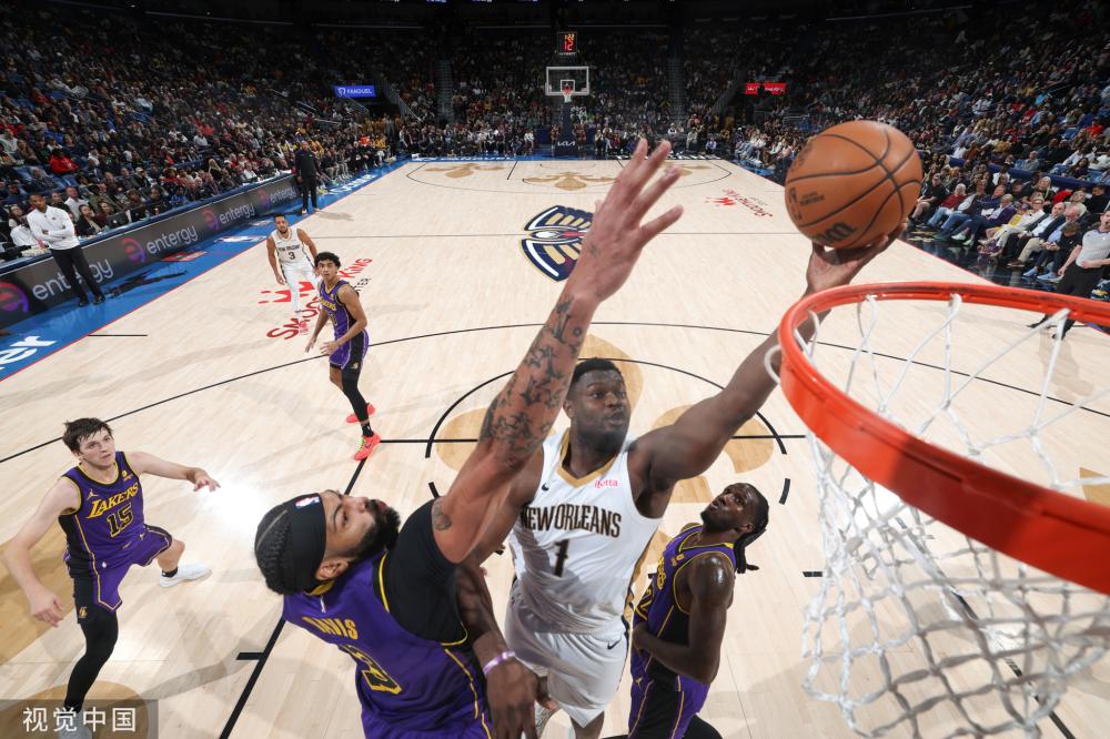 的年轻阵容 的年轻阵容