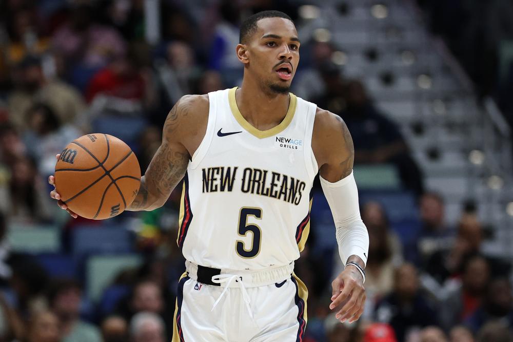 在这种鲜明 在这种鲜明