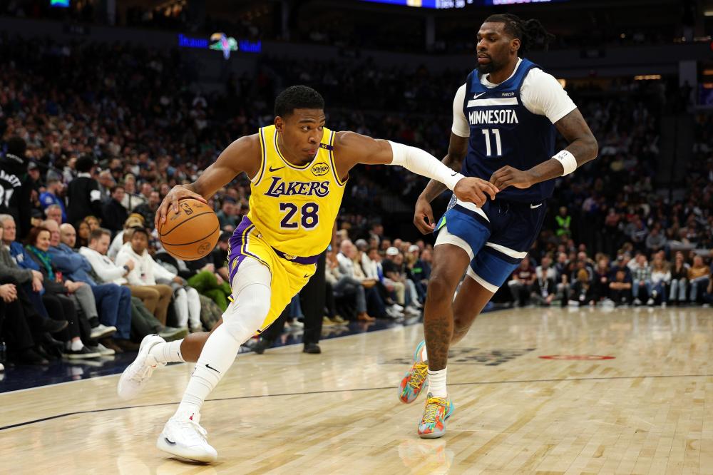 CBA球员伤病更新及球队调整